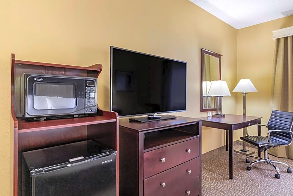Comfort Inn & Suites ATX North