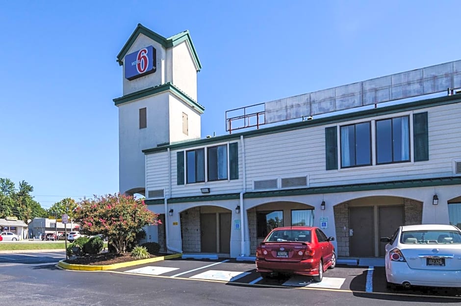 Motel 6-Newark, DE