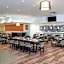 DoubleTree By Hilton Hotel Grand Rapids Airport
