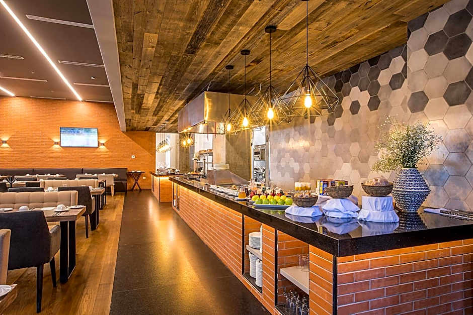 Four Points by Sheraton Puebla