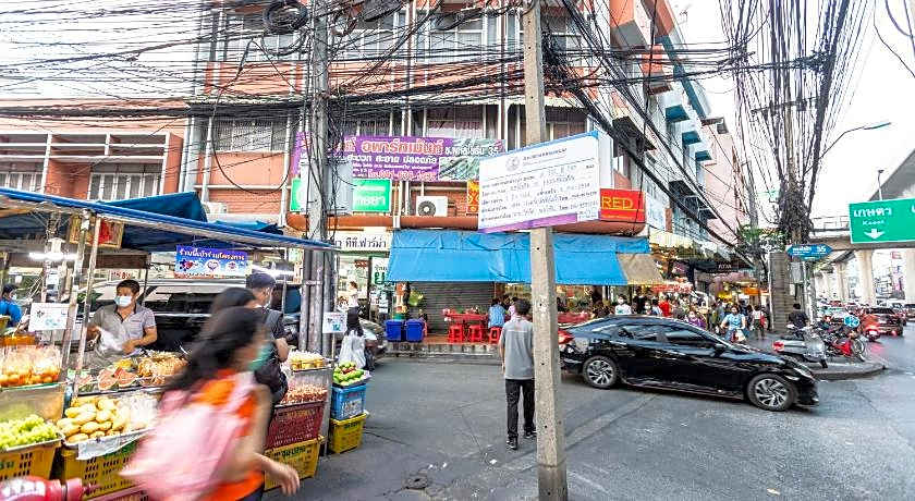 Baan Kun Mhor Hostel