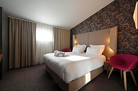 Suite with Terrace - Hyacinthe Rigaud