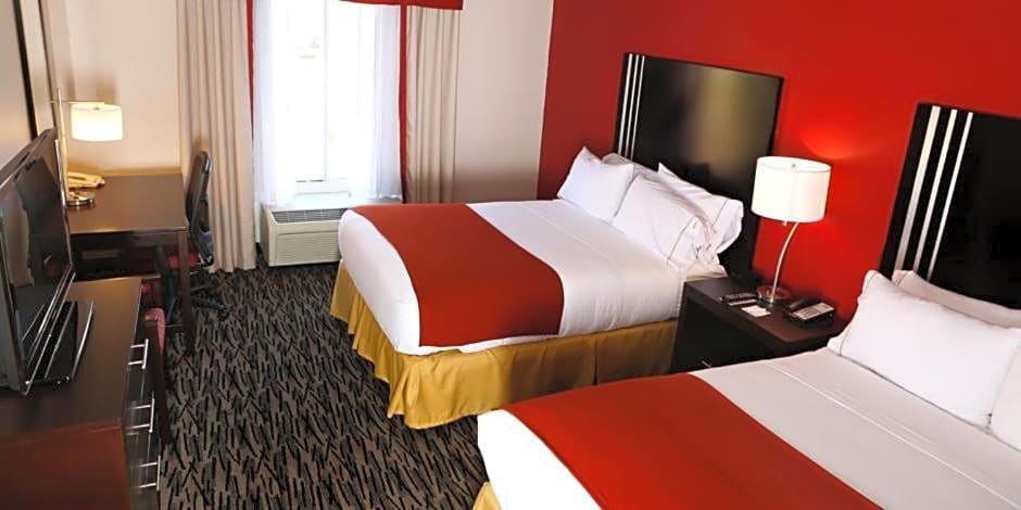 Holiday Inn Express Hotel & Suites - Sumter, an IHG Hotel