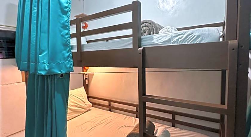 Malapascua Budget Inn