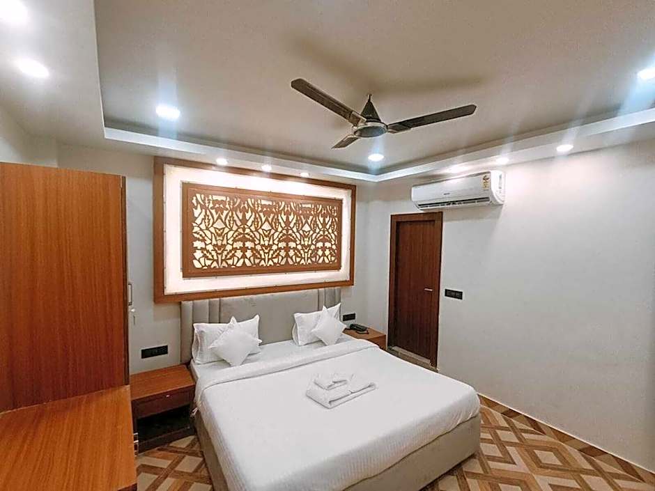 Hotel Shaurya Inn