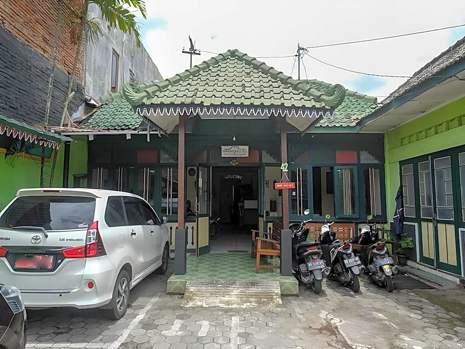 RedDoorz @ Mamagayo Inn Yogyakarta