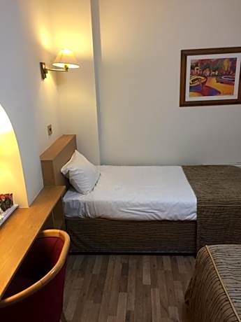 Triple Room - En Suite