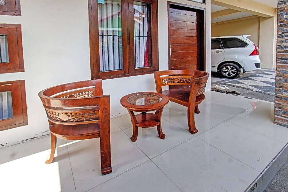 OYO Life 92754 Kost Griya Perdana