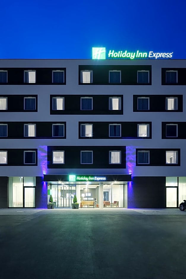 Holiday Inn Express Friedrichshafen By IHG