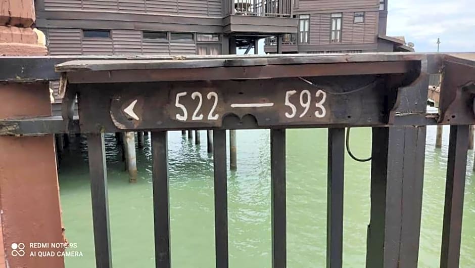 the sunset view lagoon suite