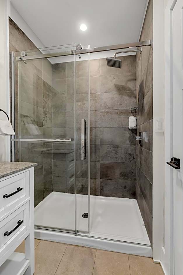 Lake Placid Inn: Main Street