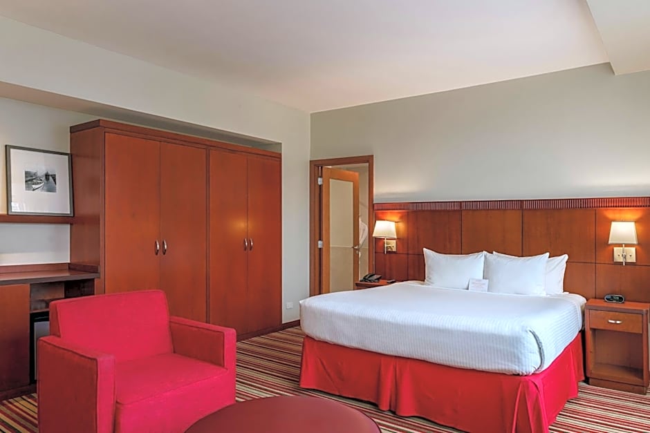 Courtyard by Marriott Panama Multiplaza Mall