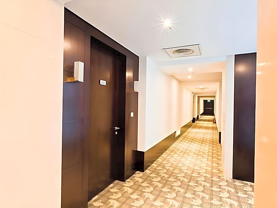 The Loft Seaside Suite