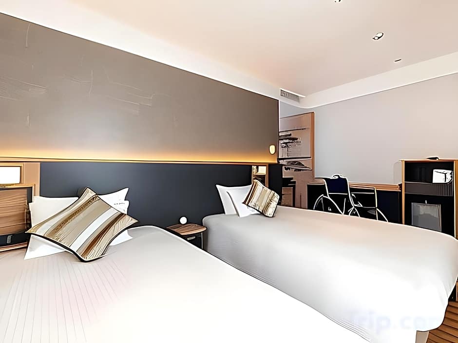 JR-EAST HOTEL METS YOKOHAMA