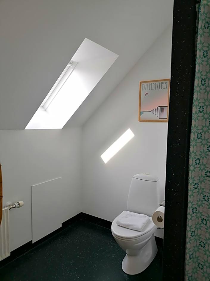 Femmasteren Hotel & Hostel