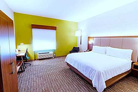 One-Bedroom King Suite