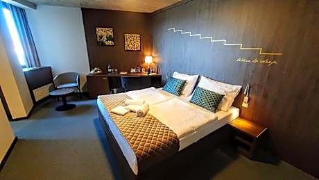 Hotel D1