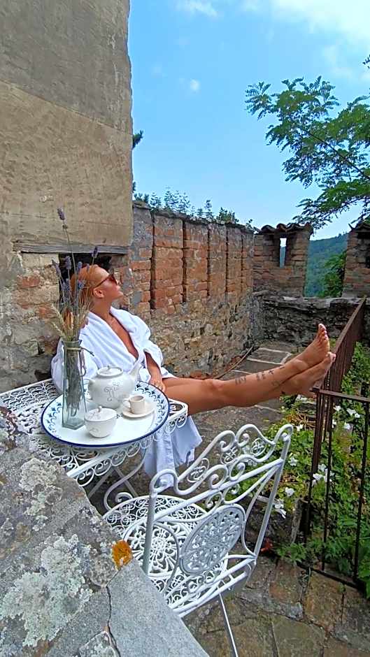 Torre del Barbagianni - Castello di Gropparello