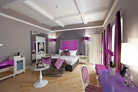 Aria Signature Music Garden View