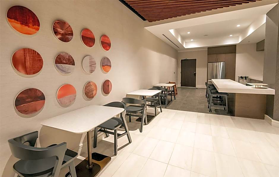 Hilton Crystal City At Ronald Reagan National Airport