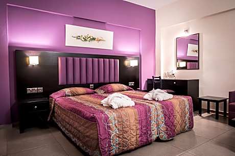 Superior Studio Inland View