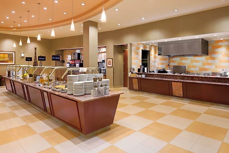Embassy Suites by Hilton Norman Hotel & Conference Center