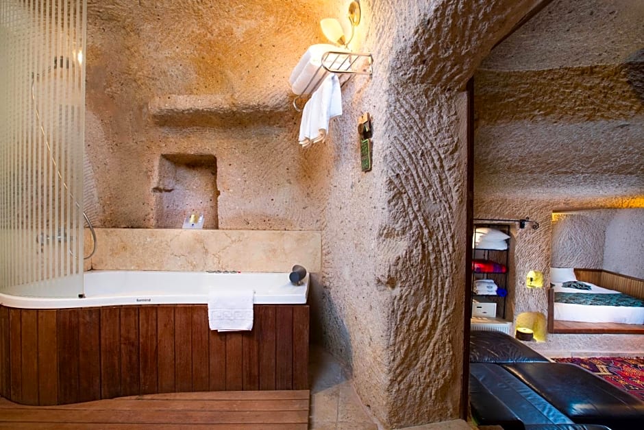 Cappadocia Fairy Chimneys Selfie Cave Hotels - Special Class
