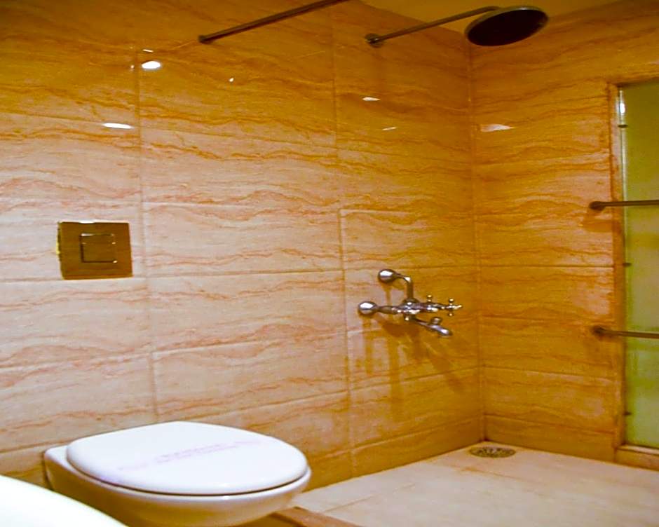 Hotel Singaar International