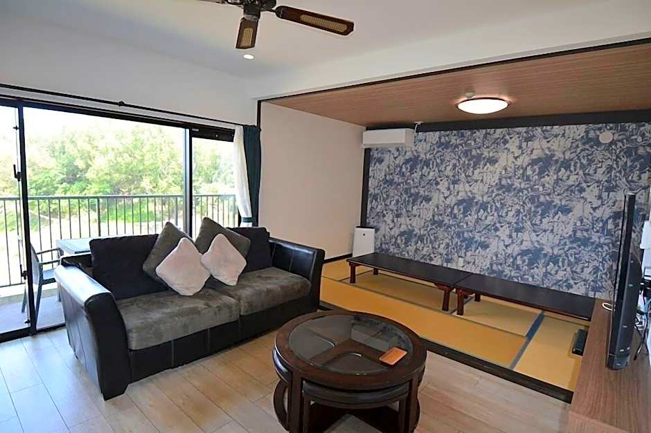 The Peridot Smart Hotel Tancha Ward
