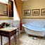 Kimberley Club Guesthouse