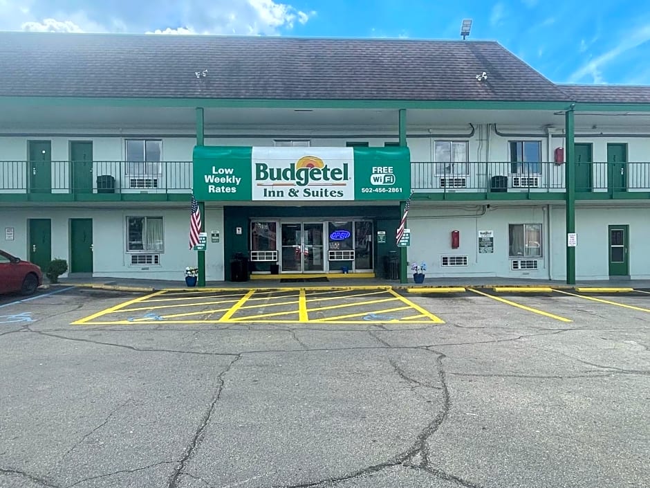 Budgetel Inn and Suites - Louisville
