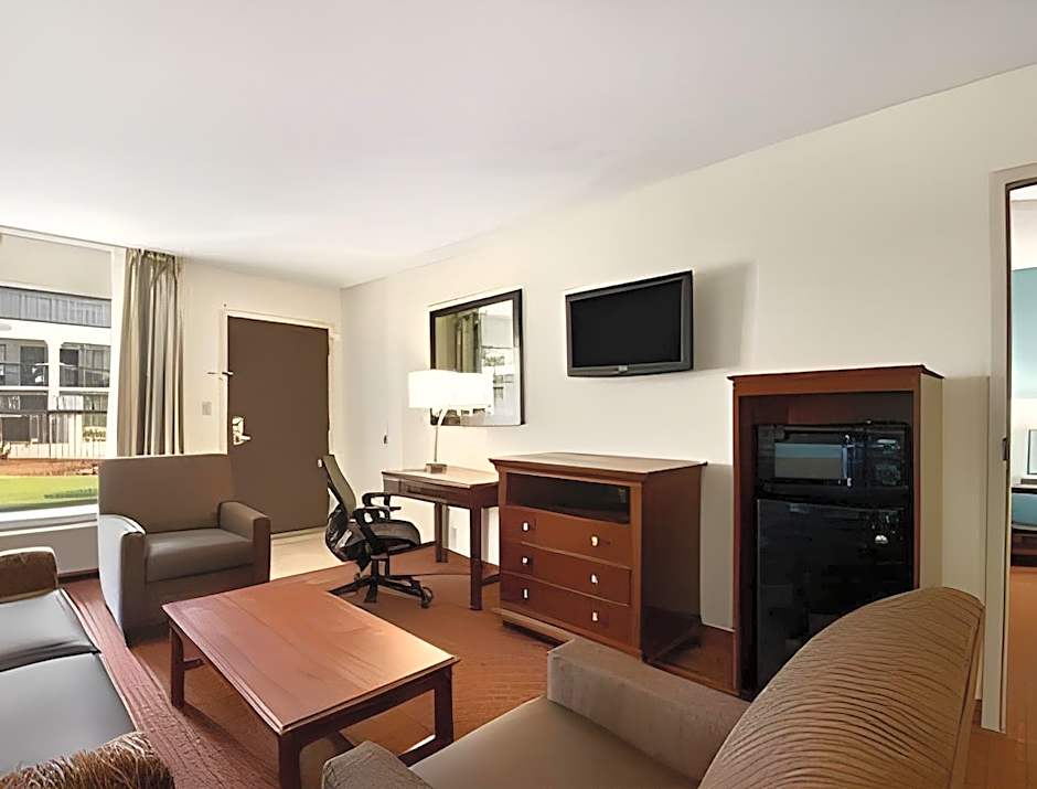 Baymont by Wyndham Florence