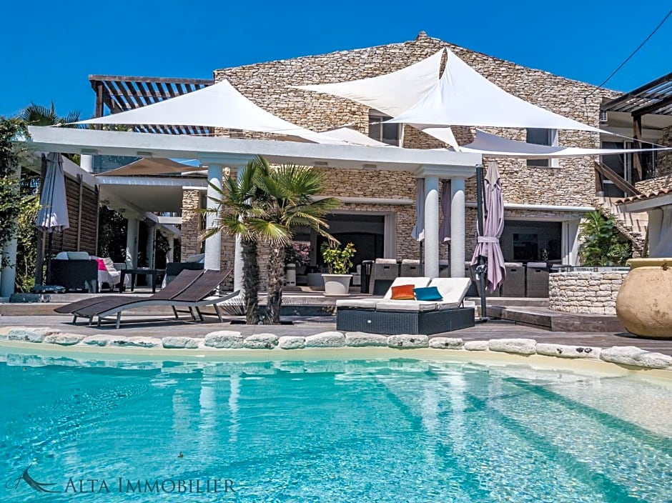 Zdjęcie 1 z 50 — Villa Petra Bianca Suites & Chambres