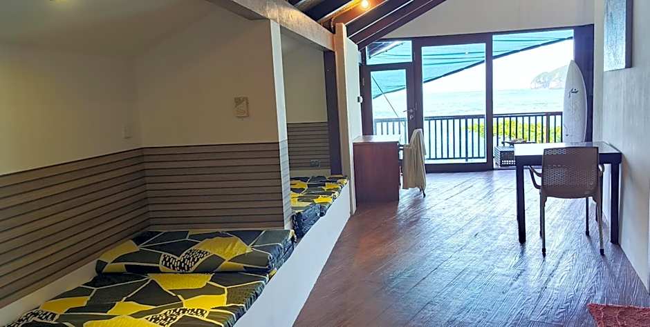 Castaway Surf Retreat