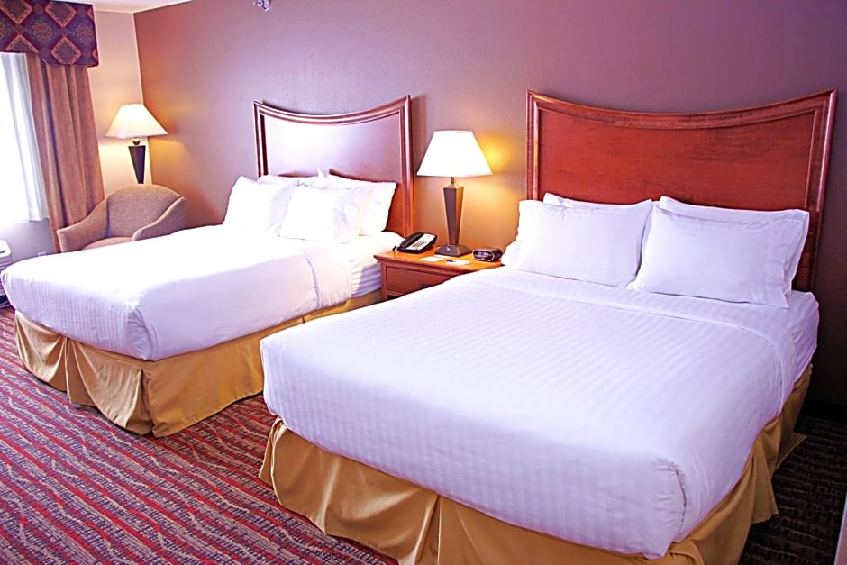 Holiday Inn Express Hotel & Suites Pierre-Fort Pierre, an IHG Hotel