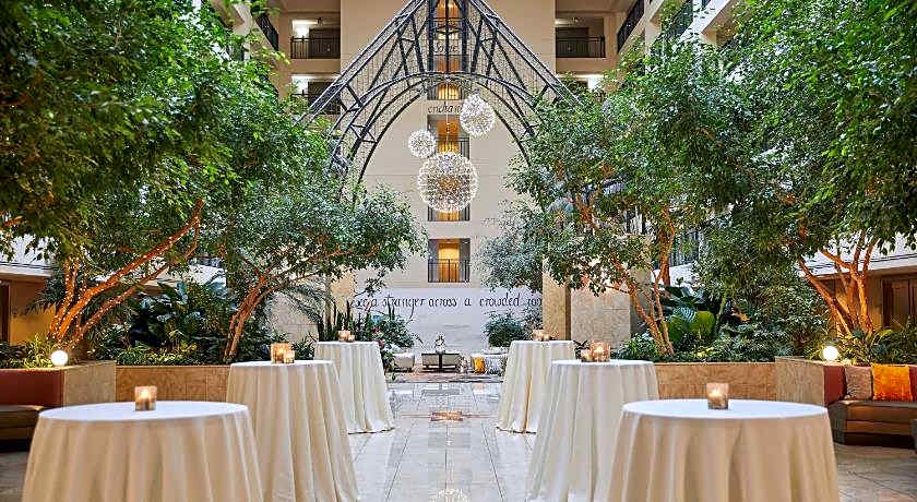 Renaissance Chicago Glenview Suites Hotel