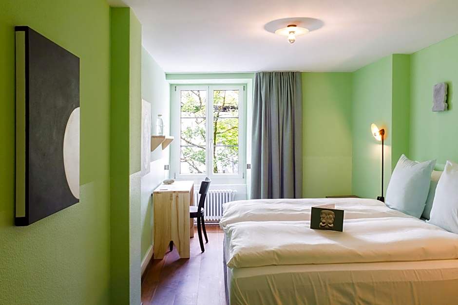 Hotel Schlussel