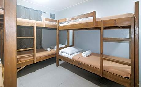 6-Bed Mixed Dormitory Room