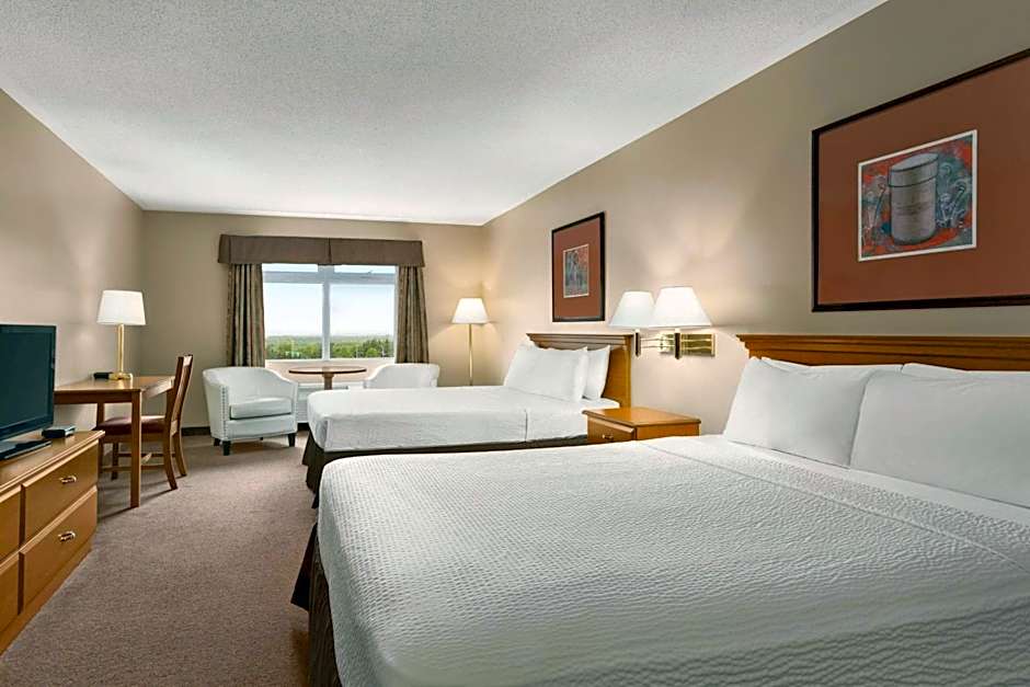Days Inn & Conference Centre by Wyndham Oromocto