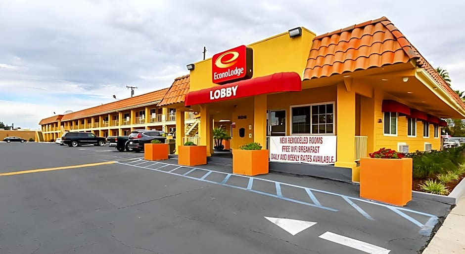 Econo Lodge San Bernardino I-215