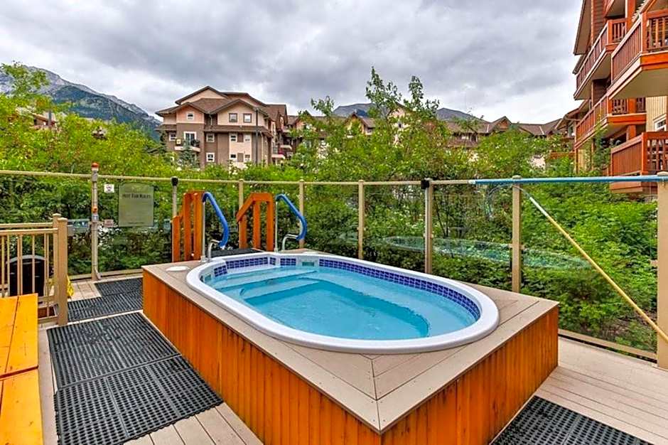 Luxury Falcon Crest Lodge 1 Bedroom 1 Pullout Kitchen Hot Tub