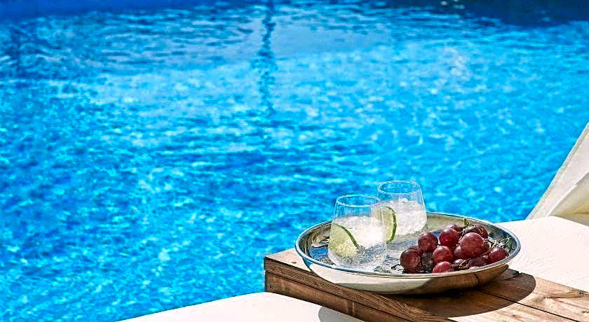 Skiathos Luxury Living