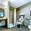 Comfort Suites East Lincoln - Mall Area