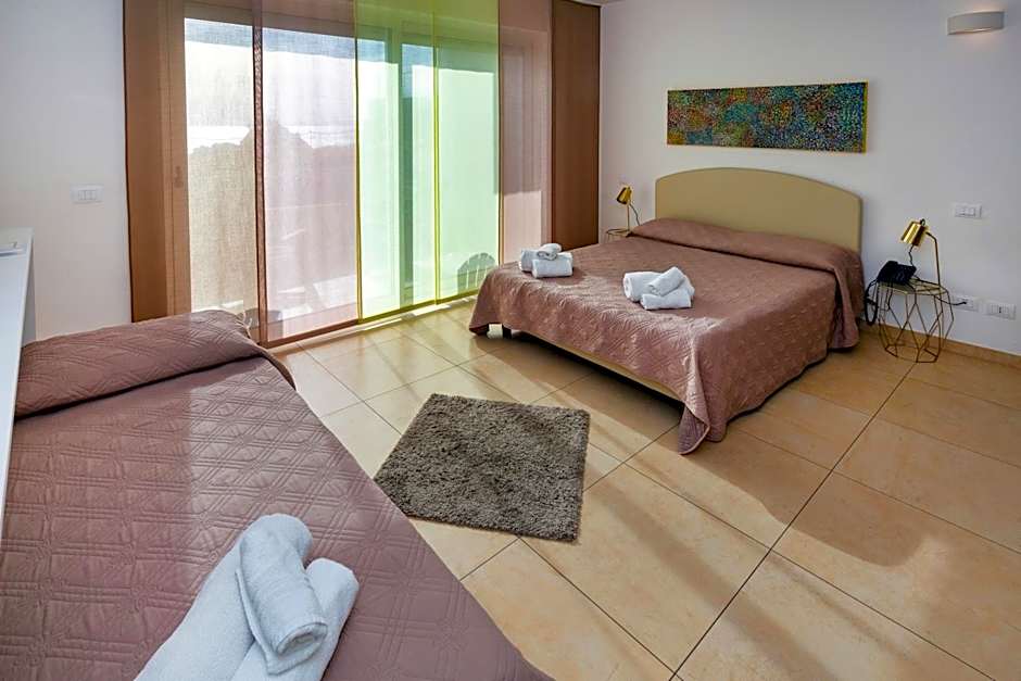 Zeus Residence Hotel