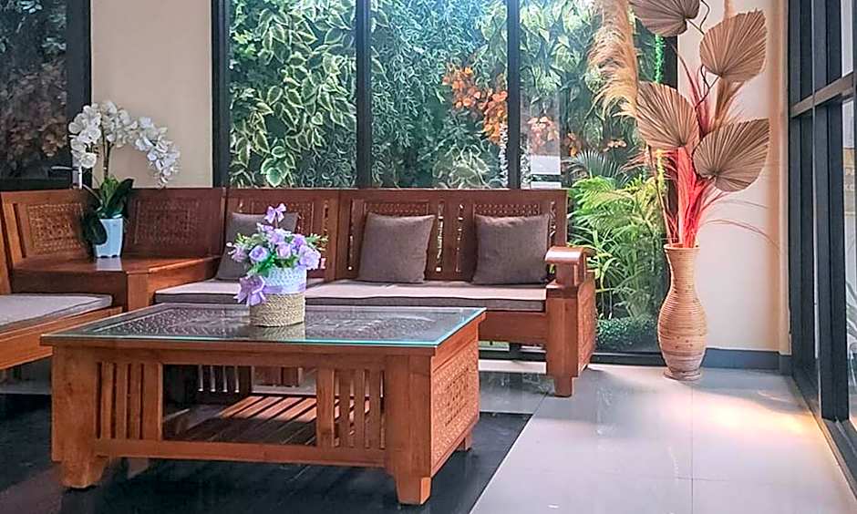 RedDoorz @ Merauke City Center