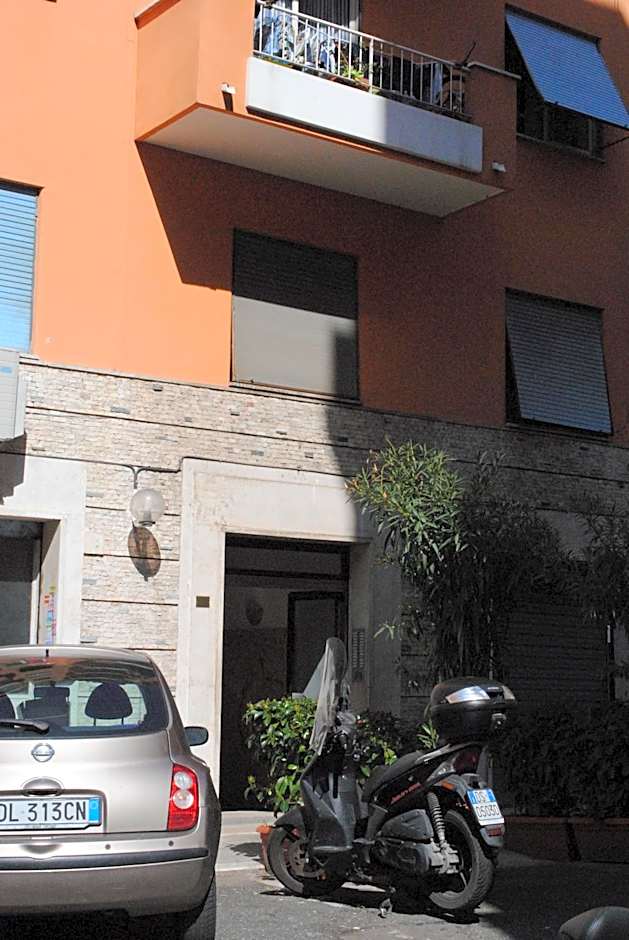 Di Fronte alla Cupola