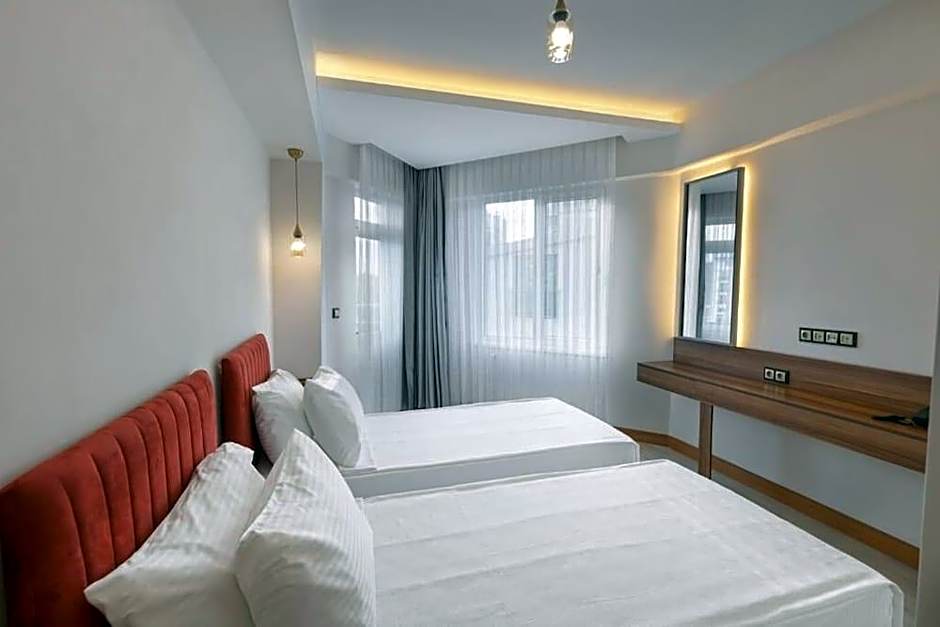 Citrus Luna Suite Hotel
