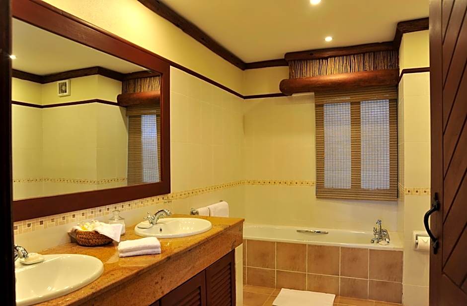 Kilaguni Serena Safari Lodge