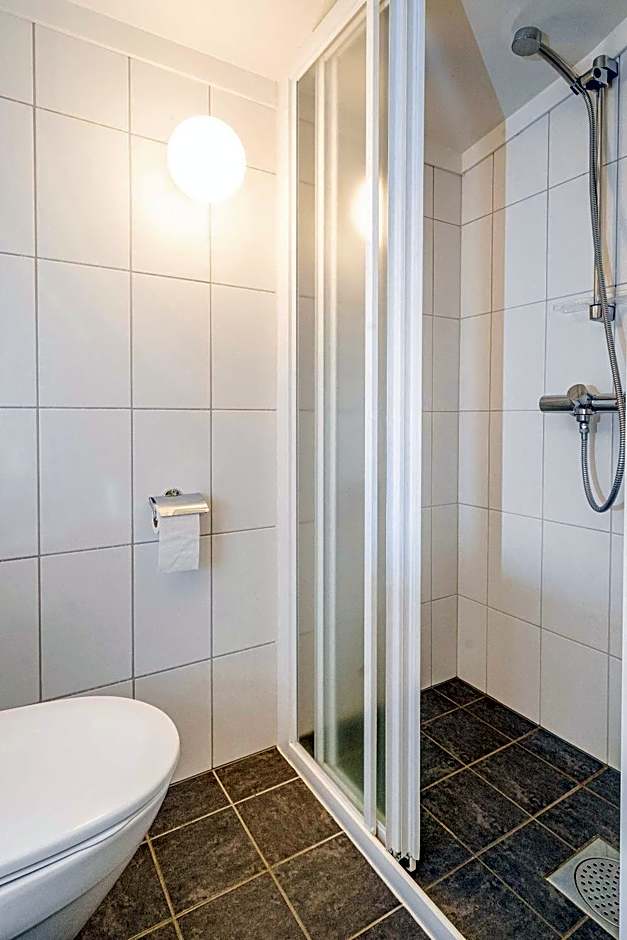 Kongsvold Fjeldstue by Frich`s