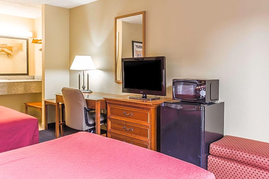 Rodeway Inn Charlotte